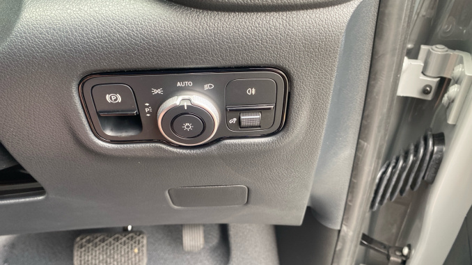 Mercedes-Benz Vito L2 Diesel Rwd 116CDI Select Van 9G-Tronic - Image 32